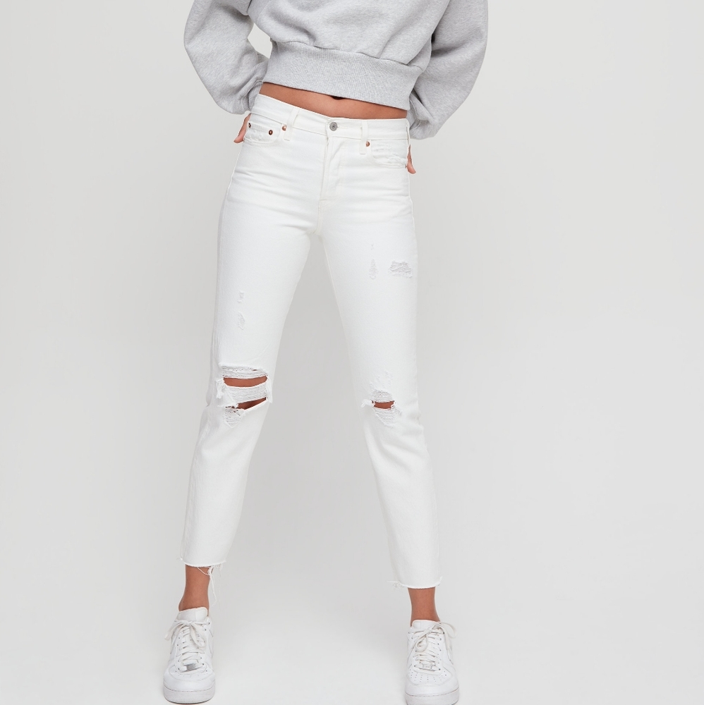 Levi's White Wedgie Fit Jeans